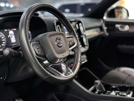 VOLVO-XC40-1.5 T5 RECHARGE R-DESIGN GEARTRONIC VOLVO-XC40-2020