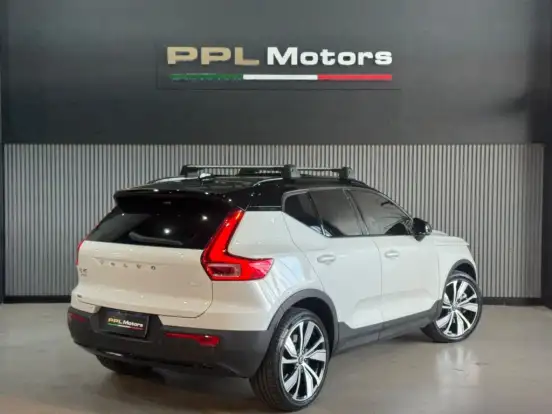 VOLVO-XC40-P8 RECHARGE ELECTRIC BEV PURE AWD VOLVO-XC40-2021