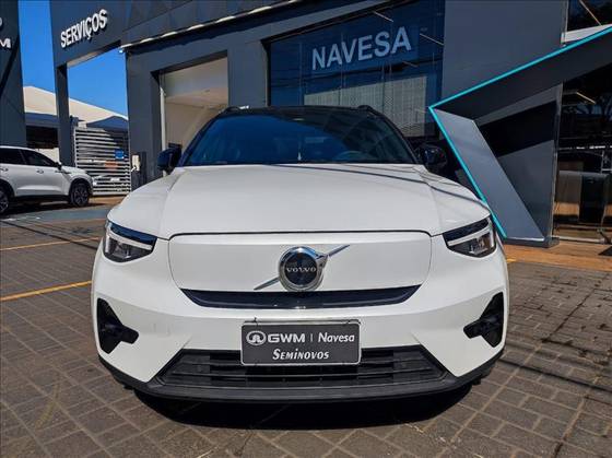 VOLVO XC40 P8 RECHARGE TWIN ELECTRIC ULTIMATE AWD