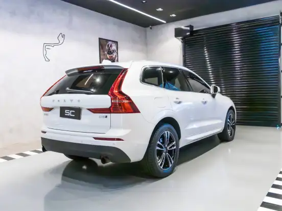 VOLVO-XC60-2.0 D5 DIESEL MOMENTUM AWD GEARTRONIC VOLVO-XC60-2018
