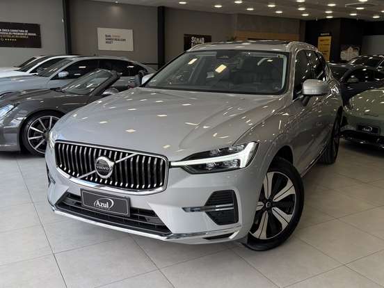 VOLVO-XC60-2022