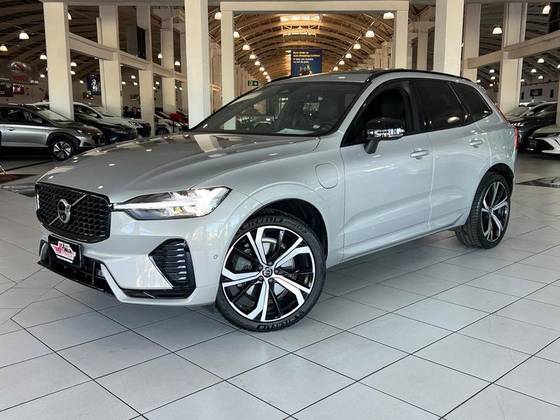 VOLVO XC60 2.0 T8 RECHARGE ULTIMATE DARK AWD GEARTRONIC