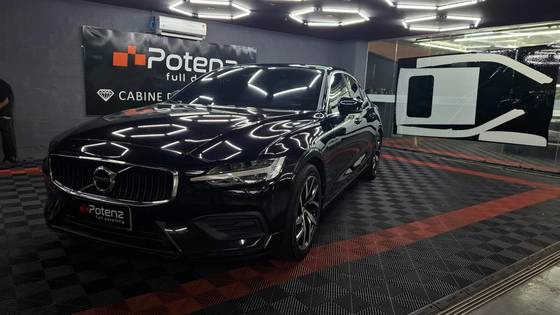 VOLVO S60 2.0 T4 MOMENTUM GASOLINA 4P AUTOMÁTICO