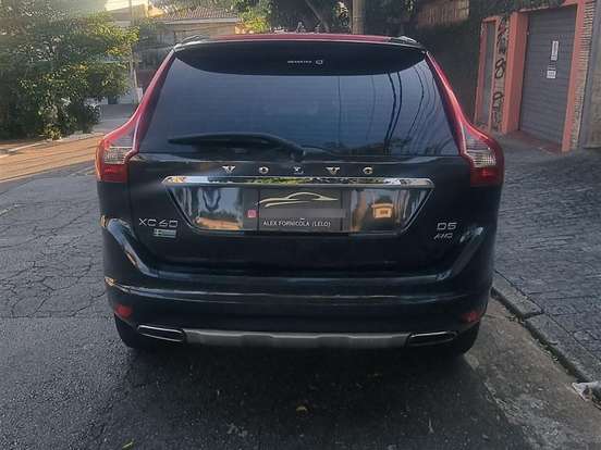 VOLVO-XC60-2.4 D5 KINETIC DIESEL AWD 4P AUTOMÁTICO VOLVO-XC60-2016