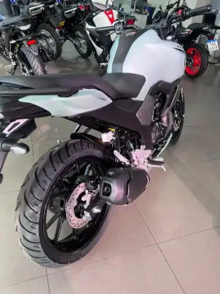 YAMAHA-FZ15 FAZER CONNECTED ABS-2026