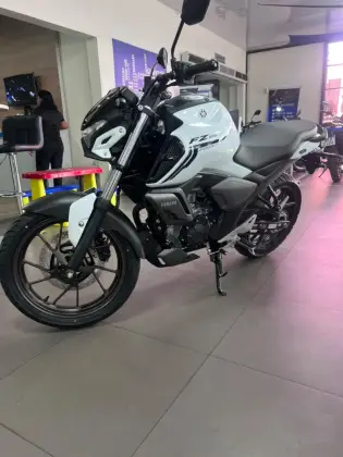 YAMAHA FZ15 FAZER CONNECTED ABS 