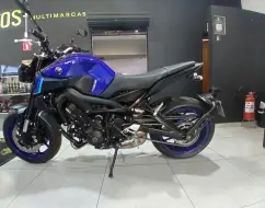 YAMAHA MT-09 YAMAHA MT-09