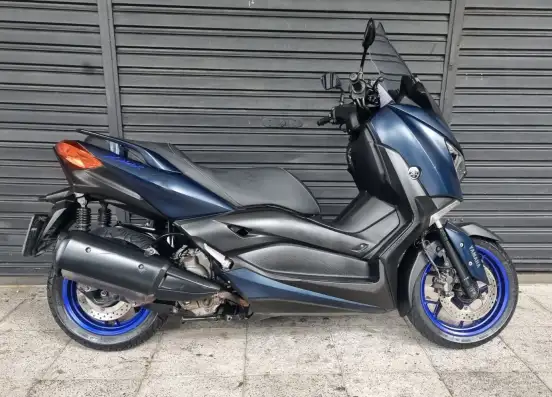 YAMAHA-XMAX ABS-2023