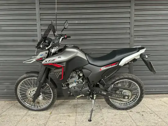YAMAHA-XTZ 250 LANDER CONNECTED-2026