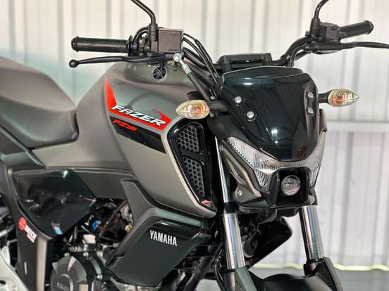 YAMAHA-FZ15 FAZER CONNECTED ABS YAMAHA-FZ15 FAZER CONNECTED ABS-2025