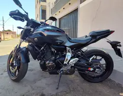 YAMAHA MT-07 YAMAHA MT-07