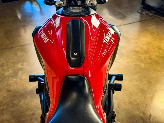 YAMAHA-MT-07 YAMAHA-MT-07-2015