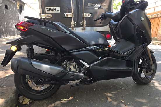 YAMAHA-XMAX 300 CONNECTED ABS-2026