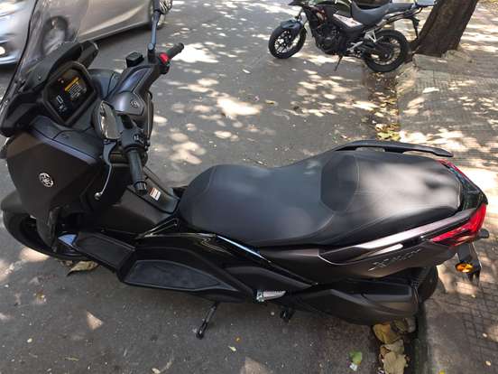 YAMAHA-XMAX 300 CONNECTED ABS-2026
