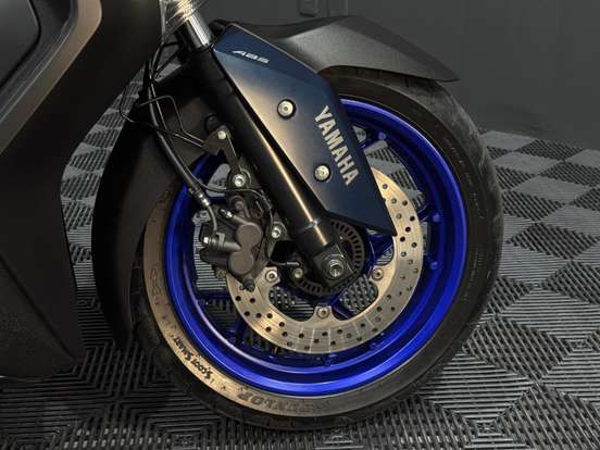 YAMAHA-XMAX ABS-2024