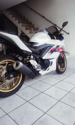 YAMAHA-YZF R3 60th ANNIVERSARY ABS-2023