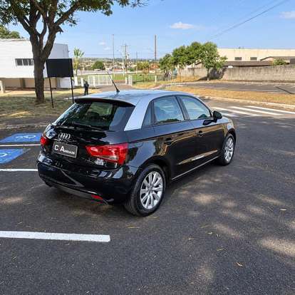 AUDI-A1-2012
