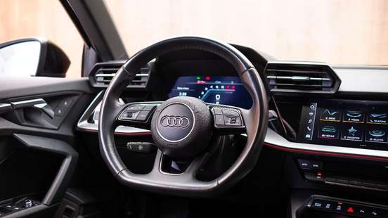 AUDI-A3-2021