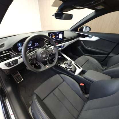 AUDI-A4-2024