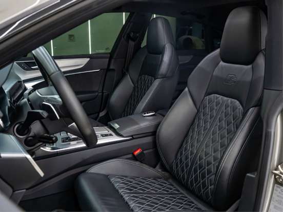AUDI-A7-2021