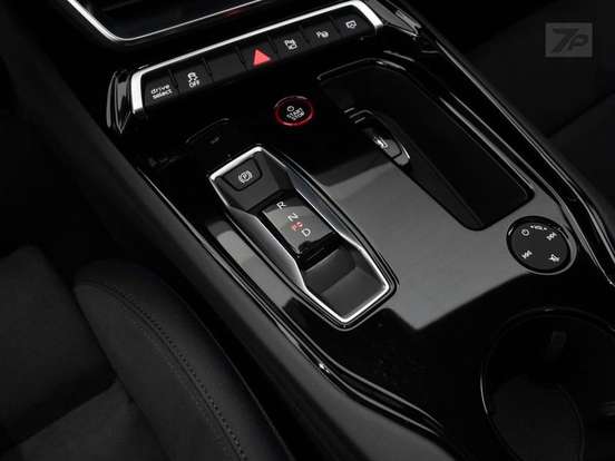 AUDI-E-TRON GT-2023