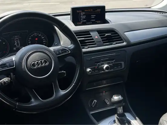 AUDI-Q3-1.4 TFSI ATTRACTION GASOLINA 4P S TRONIC AUDI-Q3-2016
