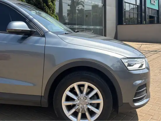 AUDI-Q3-1.4 TFSI ATTRACTION GASOLINA 4P S TRONIC AUDI-Q3-2016