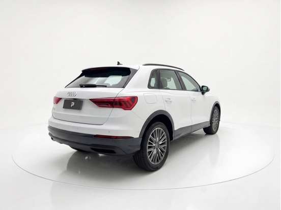AUDI-Q3-2020