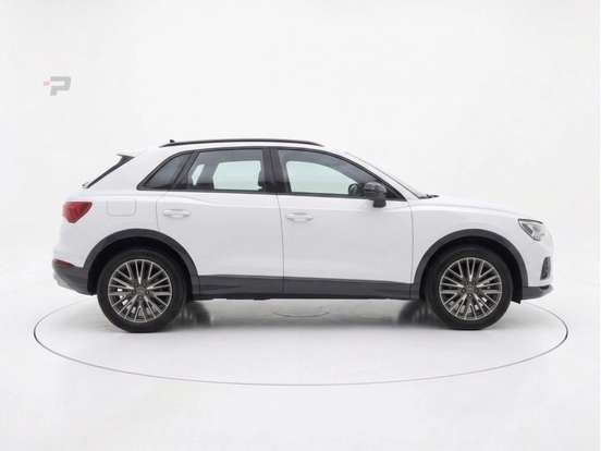 AUDI-Q3-1.4 35 TFSI GASOLINA BLACK S TRONIC AUDI-Q3-2020