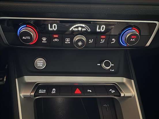 AUDI-Q3-2019