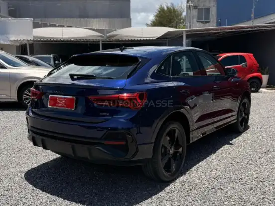 AUDI-Q3-2.0 40 TFSI GASOLINA SPORTBACK PERFORMANCE BLACK QUATTRO TIPTRONIC AUDI-Q3-2022