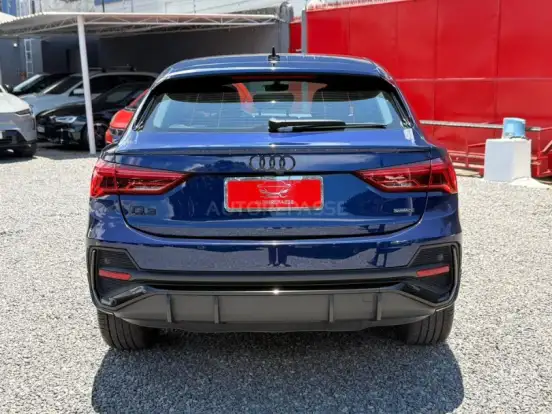 AUDI-Q3-2.0 40 TFSI GASOLINA SPORTBACK PERFORMANCE BLACK QUATTRO TIPTRONIC AUDI-Q3-2022