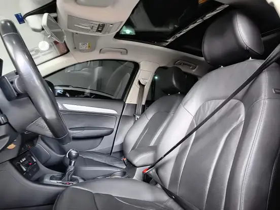 AUDI-Q3-2016
