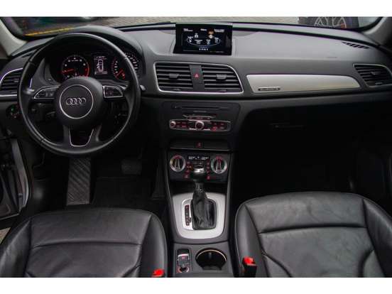 AUDI-Q3-2015
