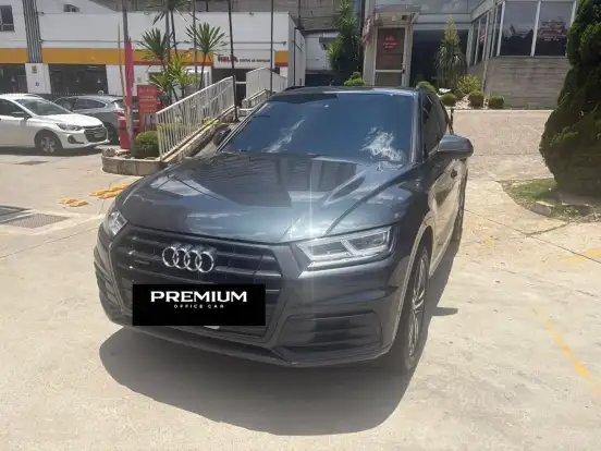 AUDI-Q5-2017