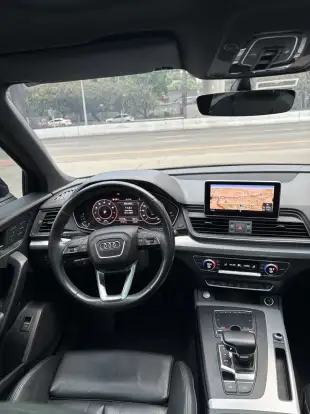 AUDI-Q5-2017