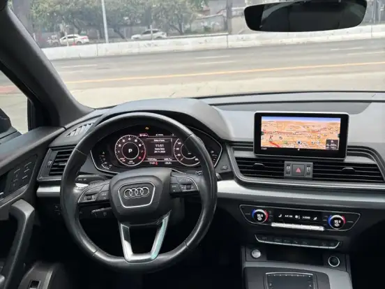 AUDI-Q5-2.0 TFSI GASOLINA AMBITION S TRONIC AUDI-Q5-2017