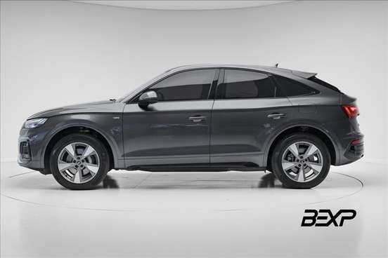 AUDI-Q5-2023