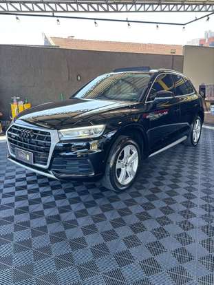 AUDI-Q5-2018