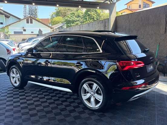AUDI-Q5-2.0 TFSI GASOLINA AMBITION S TRONIC AUDI-Q5-2018