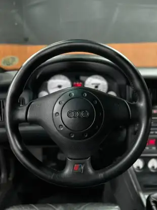 AUDI-RS2-1995