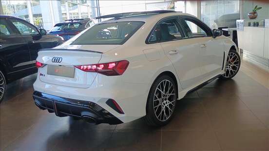 AUDI-RS3-2.5 TFSI GASOLINA SEDAN QUATTRO S-TRONIC AUDI-RS3-2025