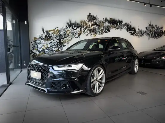 AUDI-RS6-2015
