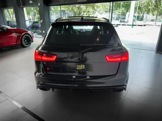 AUDI-RS6-4.0 AVANT V8 32V BI-TURBO GASOLINA 4P TIPTRONIC AUDI-RS6-2015