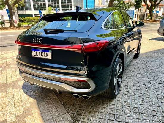 AUDI-SQ5-2025