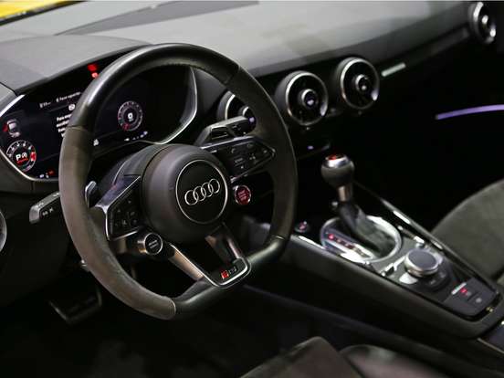 AUDI-TT RS-2.5 TFSI QUATTRO COUPÉ GASOLINA 2P S-TRONIC AUDI-TT RS-2021