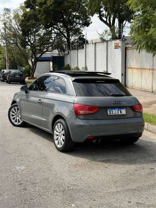 AUDI-A1-2011