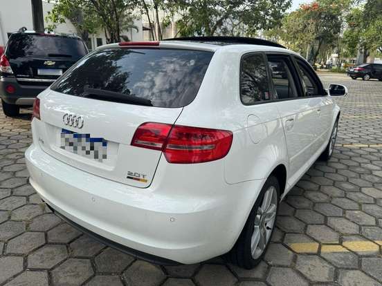AUDI-A3-2011