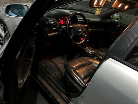 AUDI-A4-2.4 V6 30V GASOLINA 4P TIPTRONIC AUDI-A4-1999