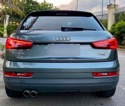 AUDI-Q3-2018